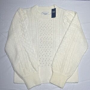 Abercrombie & Fitch Sweater